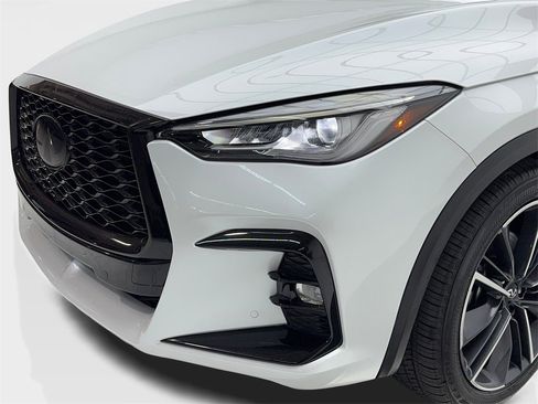 Used 2024 INFINITI QX50 Sport image 5