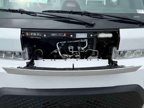 Used 2024 Chevrolet Brightdrop 600 w/ Commercial Equipment Package AWD/4WD image 44