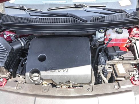 Used 2020 Chevrolet Traverse LT AWD/4WD image 40