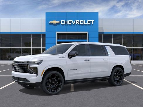 New 2026 Chevrolet Suburban High Country image 2