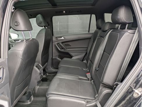 Used 2021 Volkswagen Tiguan SE R-Line FWD image 24