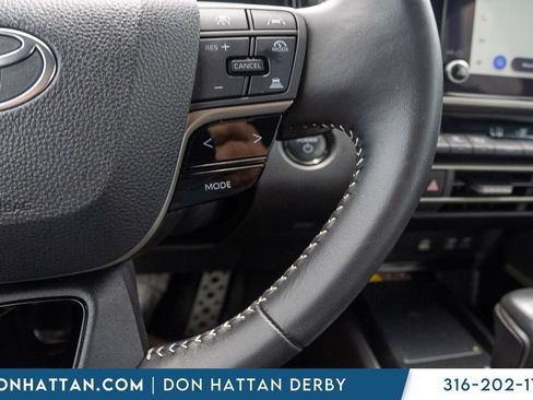 Used 2025 Toyota Camry SE FWD image 16