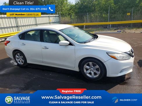 Used 2016 Nissan Altima 2.5 S w/ Power Driver Seat Package FWD image 5