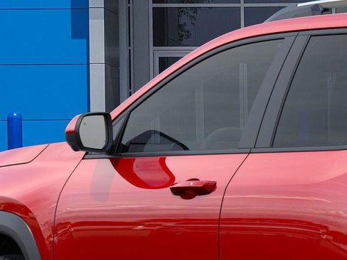 New 2026 Chevrolet Equinox LT w/ Convenience Package II image 13