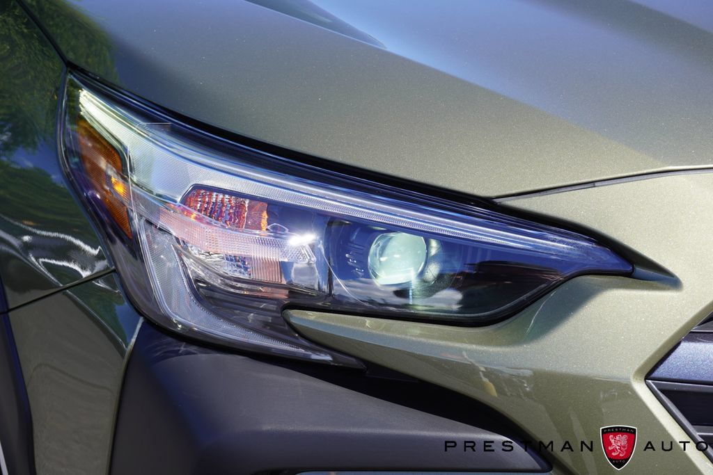 Used 2025 Subaru Outback Premium w/ Popular Package #1 AWD/4WD image 14