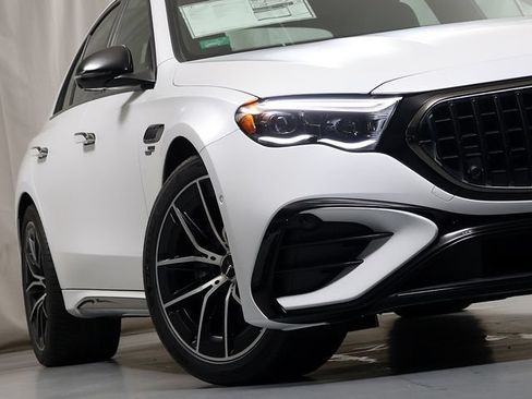 New 2027 Mercedes-Benz E 53 AMG e 4MATIC Sedan image 4