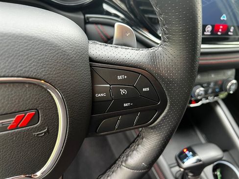 Used 2025 Dodge Durango GT AWD/4WD image 29