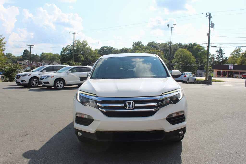 Used 2017 Honda Pilot EX-L image 2