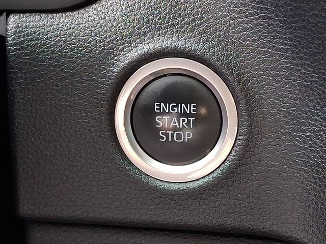 Used 2023 Toyota Tundra SR5 w/ SR5 Premium Package AWD/4WD image 18