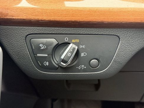 Certified 2023 Audi Q5 2.0T Premium w/ Convenience Package image 37