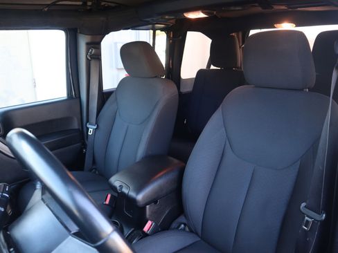 Used 2015 Jeep Wrangler Unlimited Sport w/ Quick Order Package 24S image 51