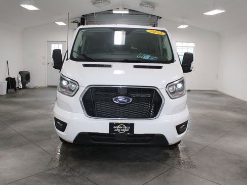 Used 2023 Ford Transit 350 XLT image 3
