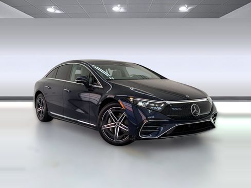 Used 2023 Mercedes-Benz EQS 580 4MATIC Sedan image 6
