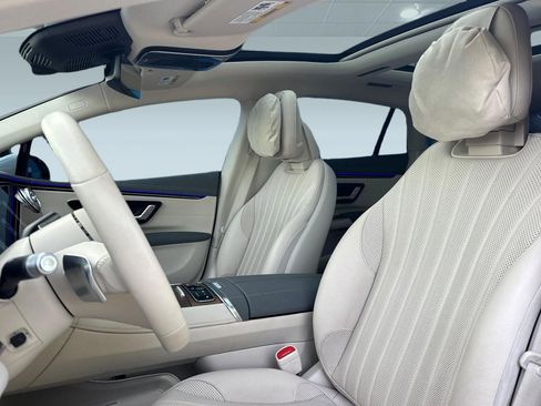 Certified 2023 Mercedes-Benz EQS 580 4MATIC Sedan image 23
