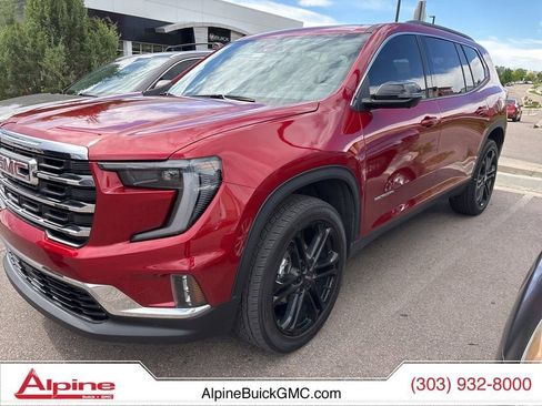 Used 2024 GMC Acadia Elevation AWD/4WD image 1