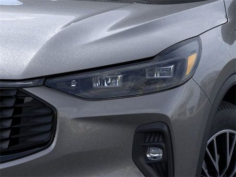 New 2025 Ford Escape SE w/ PHEV Premium Package image 18