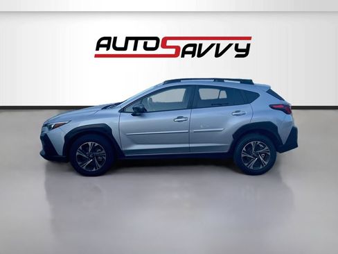 Used 2025 Subaru Crosstrek 2.5i Premium AWD/4WD image 4