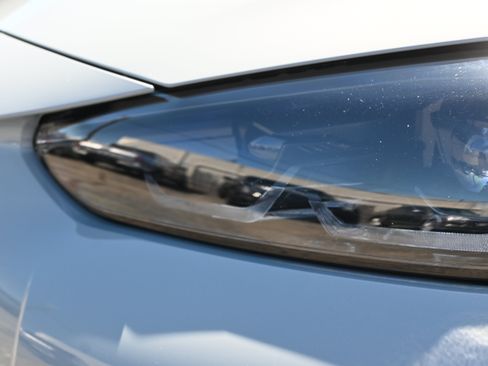 Used 2023 BMW i4 eDrive40 w/ M Sport Package RWD image 27