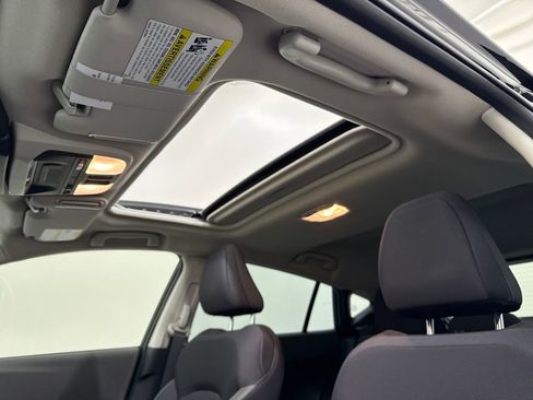 Certified 2025 Subaru Crosstrek 2.0i Premium image 22