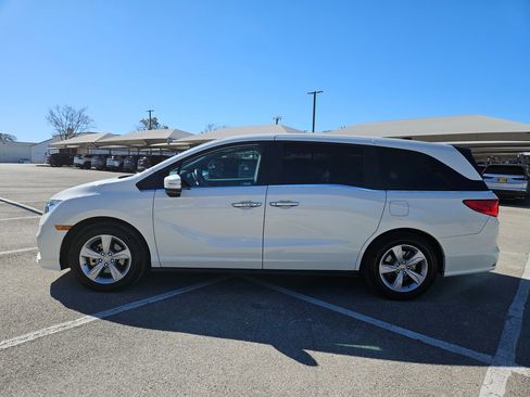 Used 2019 Honda Odyssey EX-L image 6