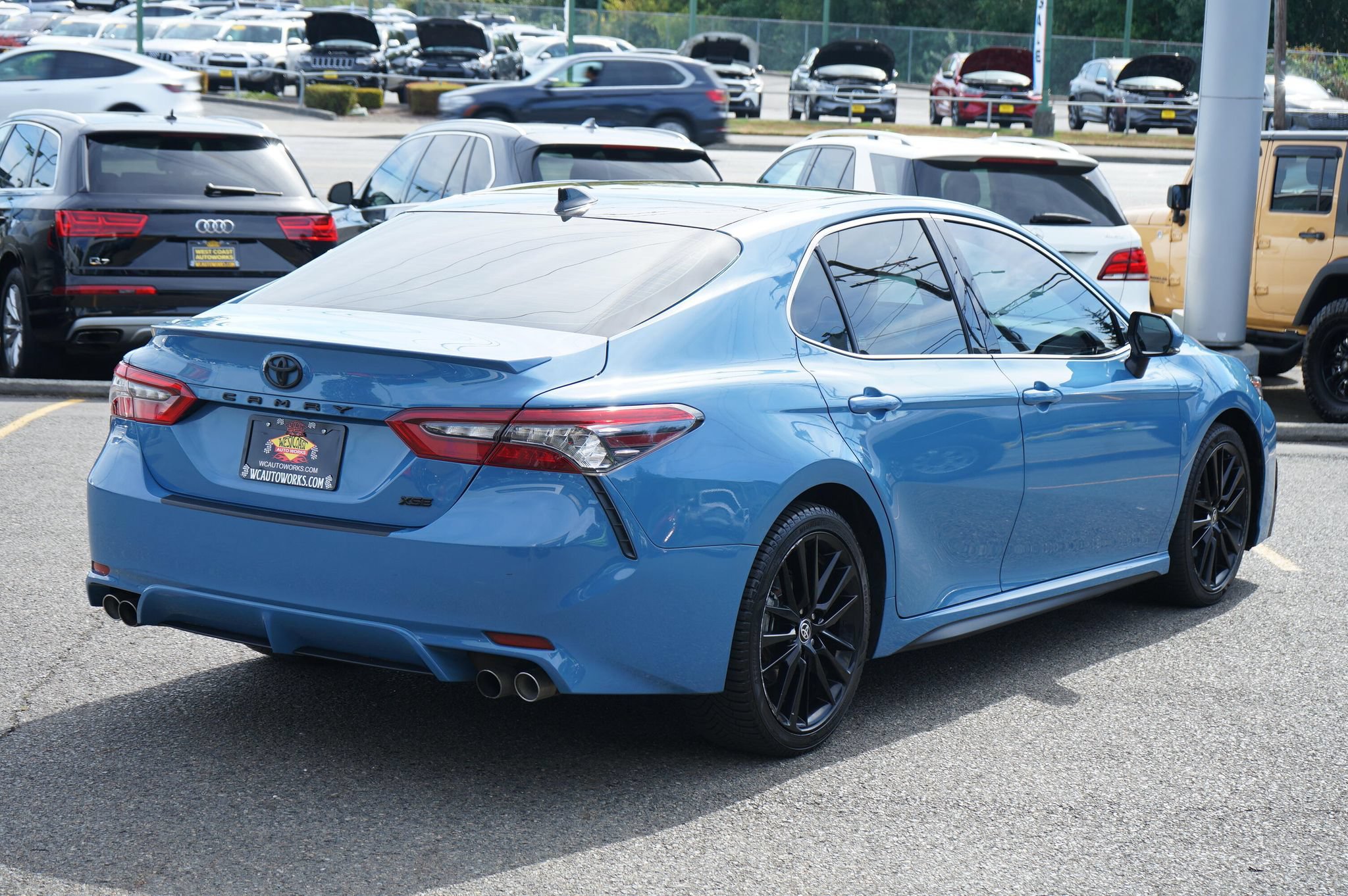 Used 2023 Toyota Camry XSE w/ Blackout Package (TMS) FWD image 5