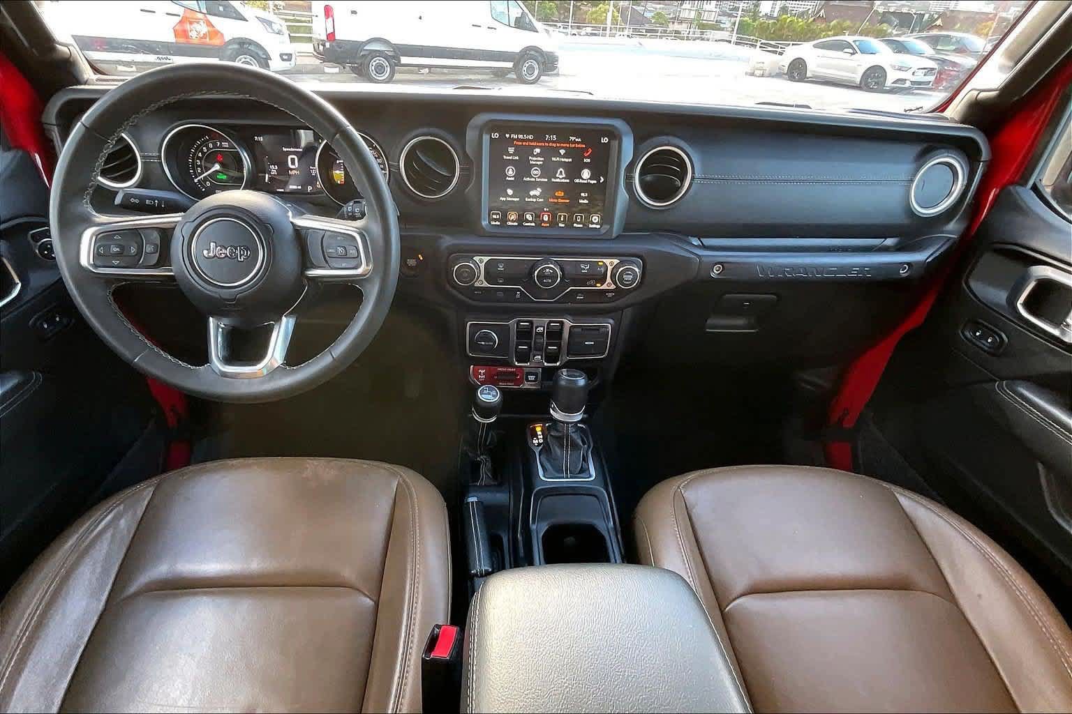 Used 2023 Jeep Wrangler Unlimited Rubicon 4xe AWD/4WD image 10