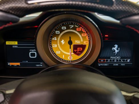Certified 2017 Ferrari 488 GTB RWD image 13