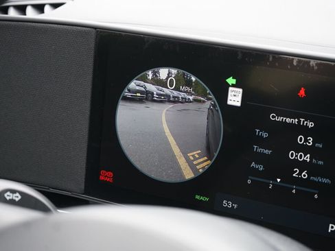 Certified 2024 Hyundai Kona Limited FWD image 23