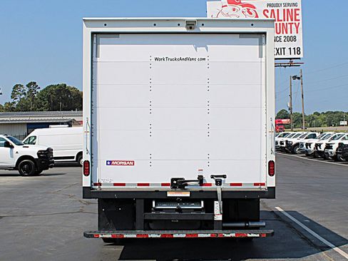 Used 2024 Ford E-350 and Econoline 350 Super Duty w/ Driver's Safety Package RWD image 9