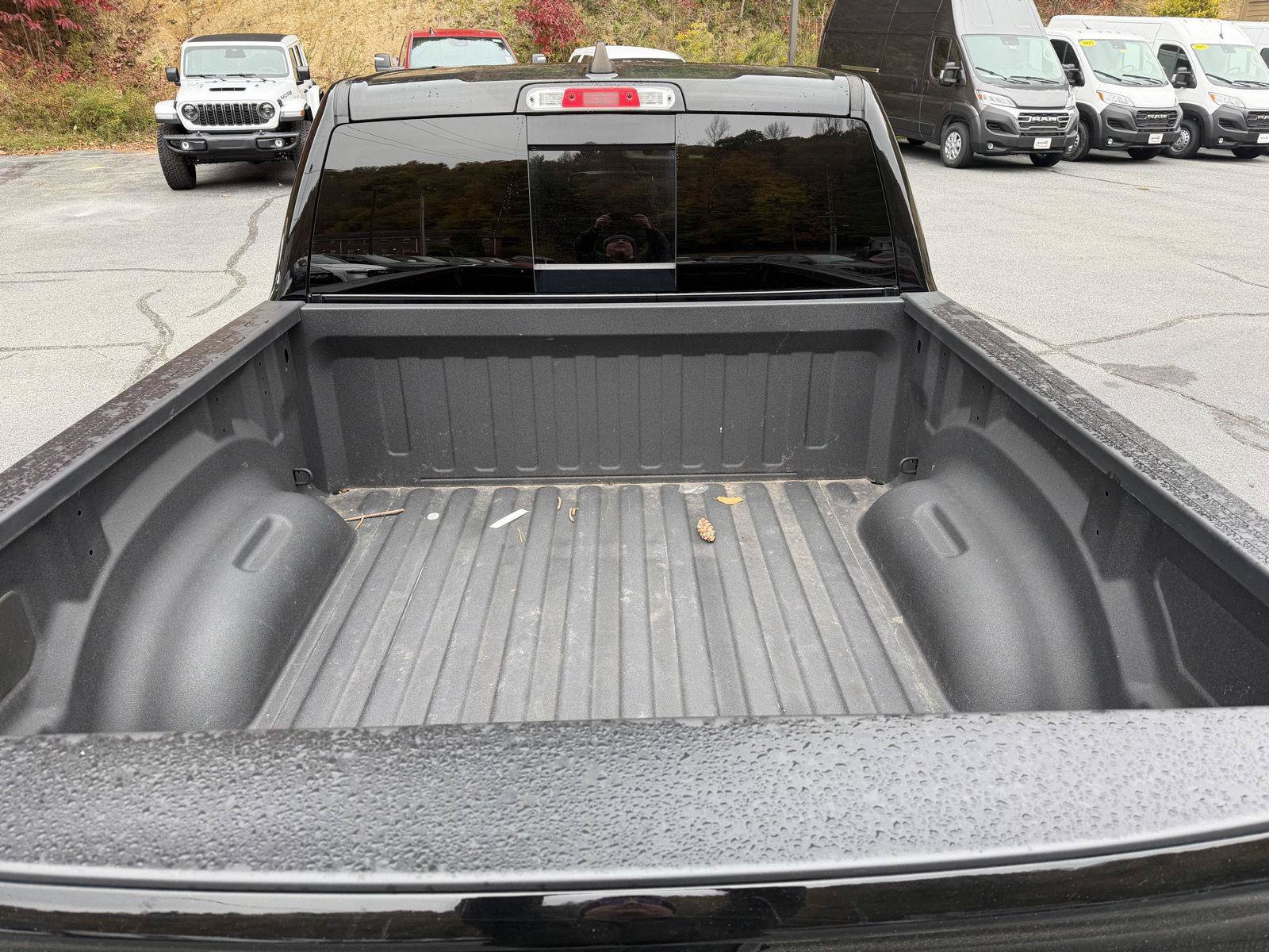 Used 2025 RAM 1500 Big Horn AWD/4WD image 8