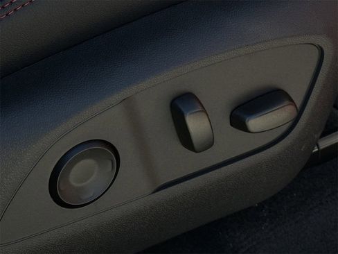 New 2026 Chevrolet Traverse RS image 26