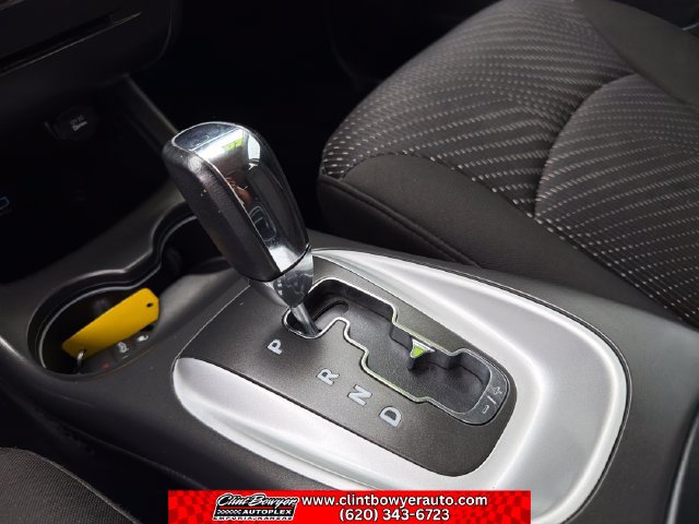 Used 2020 Dodge Journey SE w/ SE Popular Equipment Group FWD image 23
