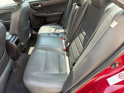 Used 2015 Toyota Camry LE FWD image 30