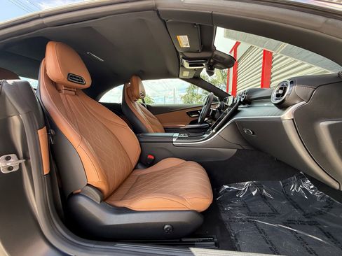 Used 2024 Mercedes-Benz CLE 300 4MATIC Cabriolet image 23