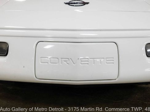 Used 1996 Chevrolet Corvette Coupe RWD image 31
