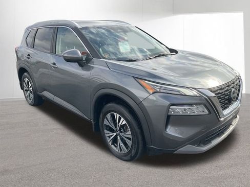 Certified 2023 Nissan Rogue SV w/ SV Premium B Package image 3