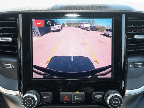 New 2026 RAM 1500 Express AWD/4WD image 17