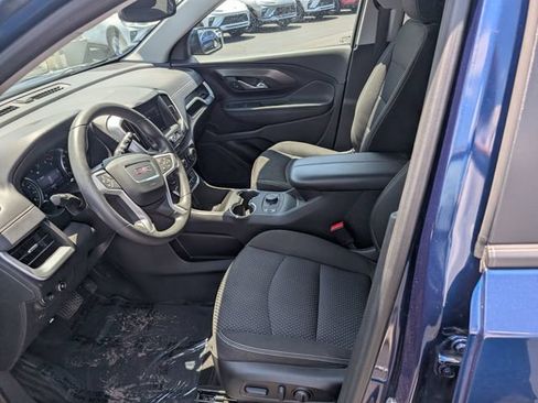 Used 2022 GMC Terrain SLE w/ Driver Convenience Package FWD image 14
