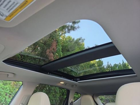 Certified 2024 Nissan Murano SL AWD/4WD image 30