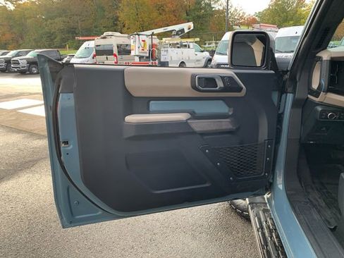 Used 2021 Ford Bronco Wildtrak image 16