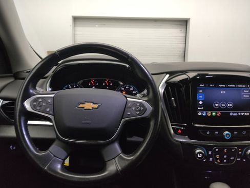 Used 2021 Chevrolet Traverse LT FWD image 22