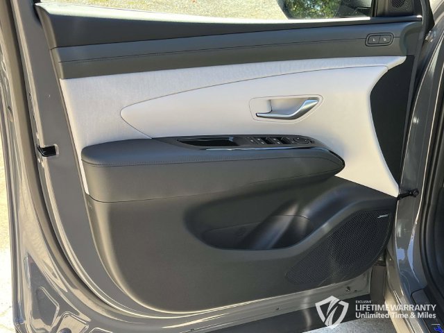 New 2026 Hyundai Tucson Limited FWD image 12