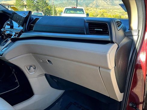 Used 2019 Honda Odyssey EX-L image 9