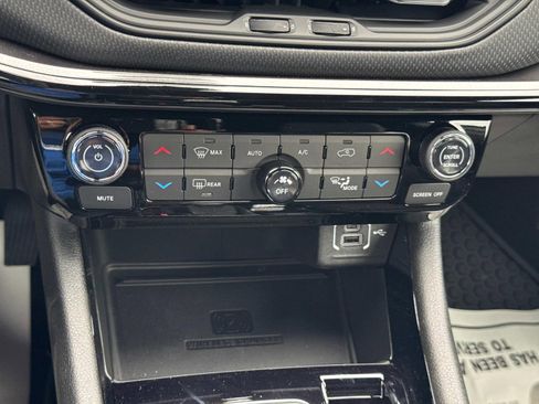 New 2026 Jeep Compass Latitude w/ Quick Order Package 29K AWD/4WD image 30