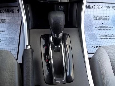 Used 2013 Honda Accord LX image 23