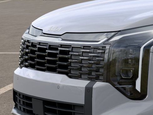 New 2026 Kia Sportage EX AWD/4WD image 12