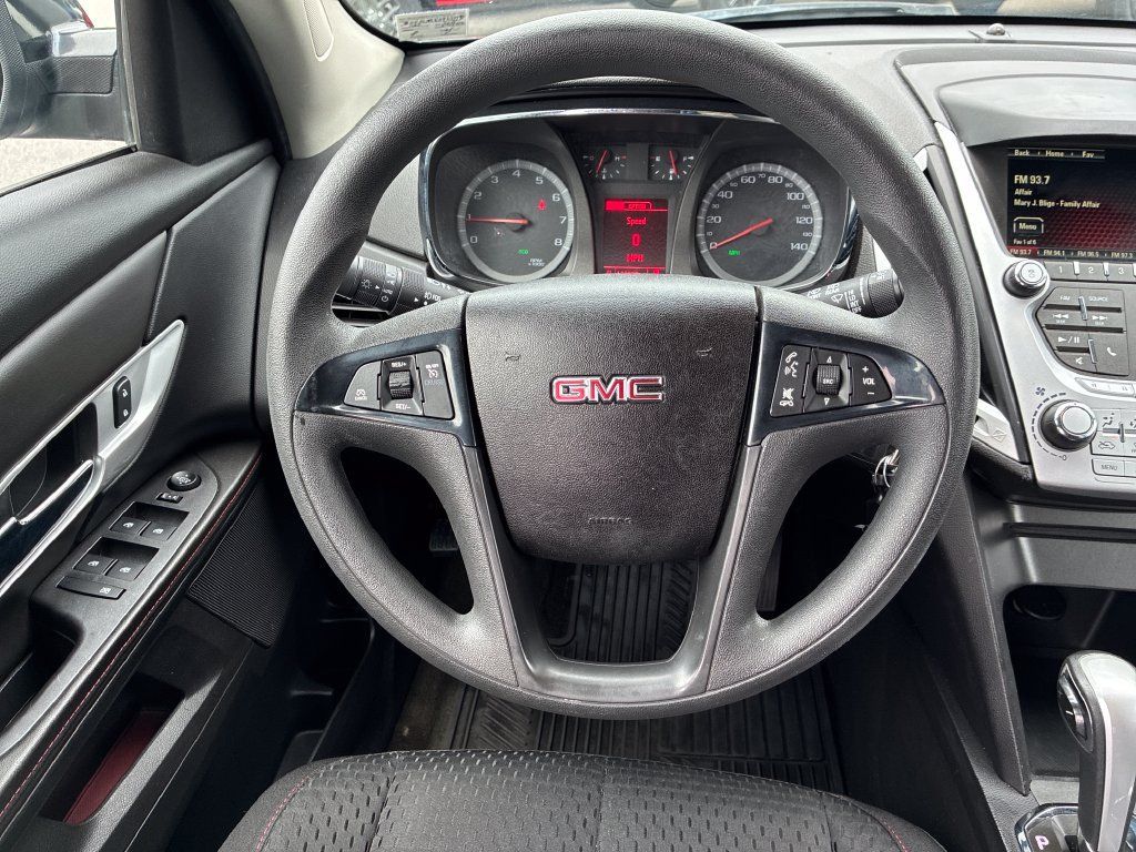 Used 2015 GMC Terrain SLE FWD image 15