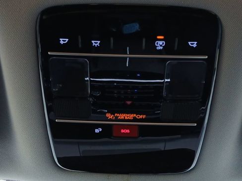 Used 2025 Hyundai Santa Fe SE AWD/4WD image 7