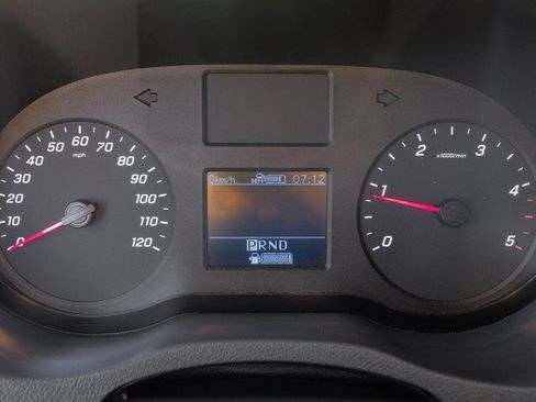 Used 2020 Mercedes-Benz Sprinter 2500 image 18