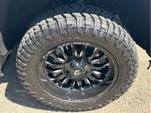 Used 2021 Chevrolet Silverado 1500 RST image 10